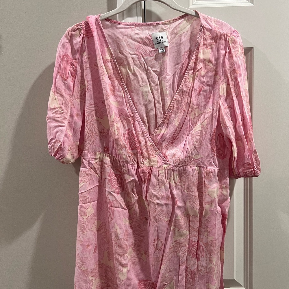 GAP Maternity Pink Floral Blouse